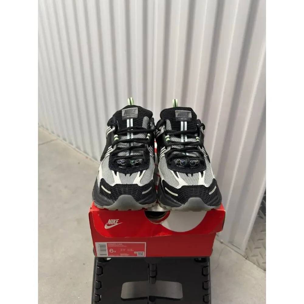 Nike Air Zoom Vomero 5 Halloween Photon Black Size 6y GS - HQ3477-001